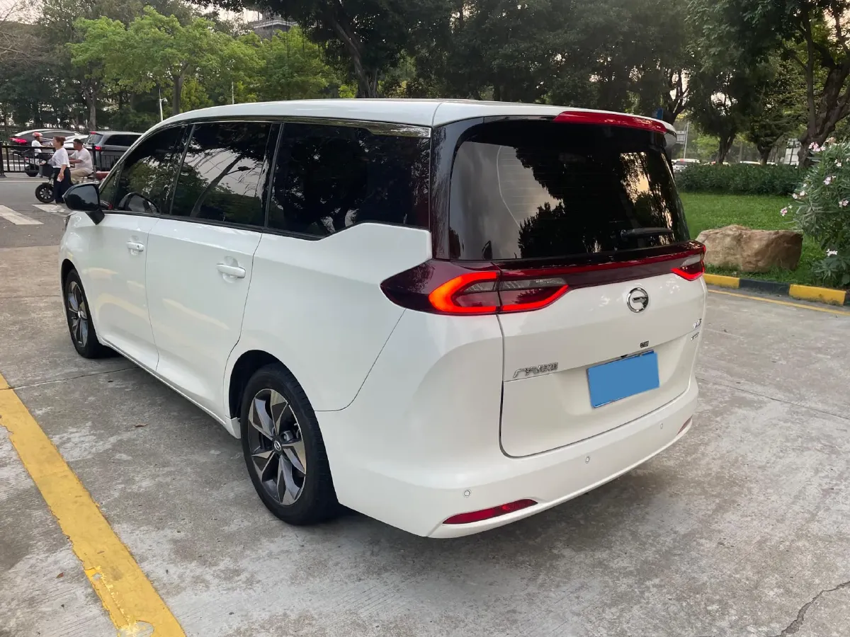 2021 GAC Trumpchi M6 1.5T 169HP L4 7DCT,autocango,china used car exporter,china ev exporter,chinese used car exporter,chinese used ev exporter