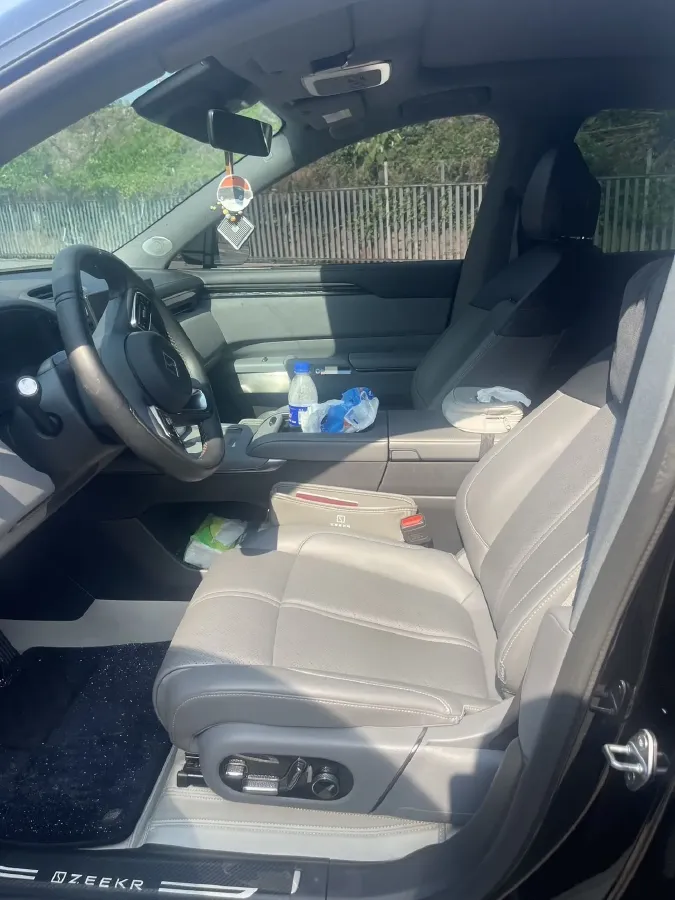 2025 Zeekr 7X BEV 100KWH,autocango,china used car exporter,china ev exporter,chinese used car exporter,chinese used ev exporter