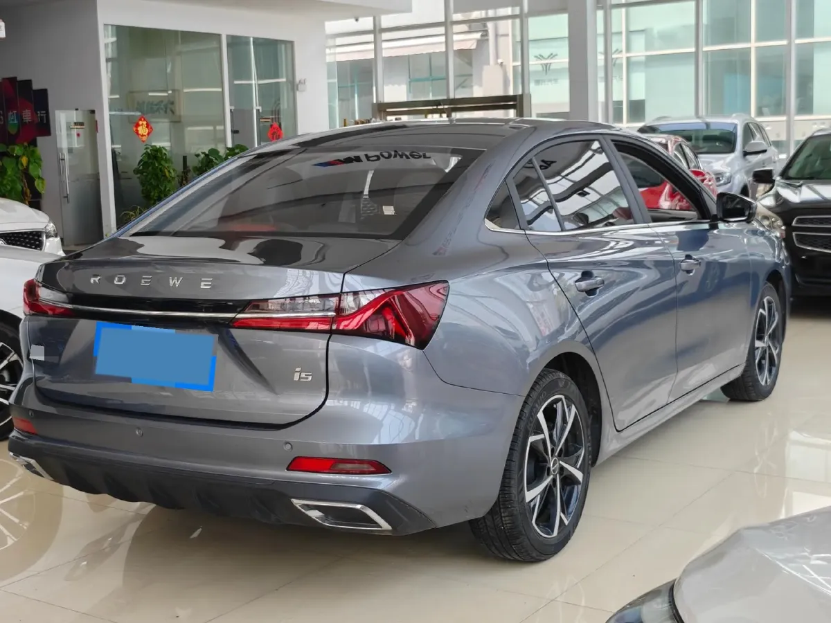 2024 Roewe i5 1.5L 129HP L4 CVT,autocango,china used car exporter,china ev exporter,chinese used car exporter,chinese used ev exporter