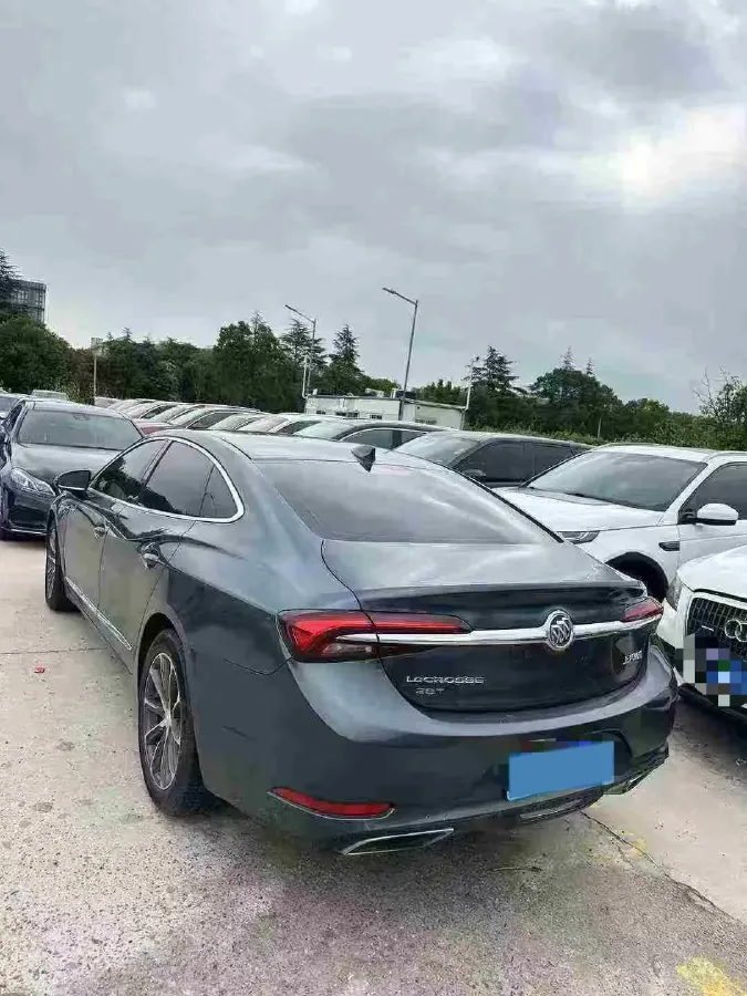 2021 Buick Larcosse 1.5T 169HP L4 9AT,autocango,china used car exporter,china ev exporter,chinese used car exporter,chinese used ev exporter