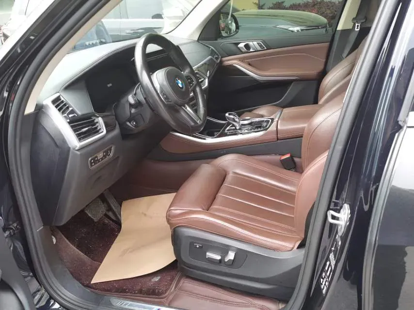 2020 BMW X5 2.0T 265HP L4 8AT,autocango,china used car exporter,china ev exporter,chinese used car exporter,chinese used ev exporter