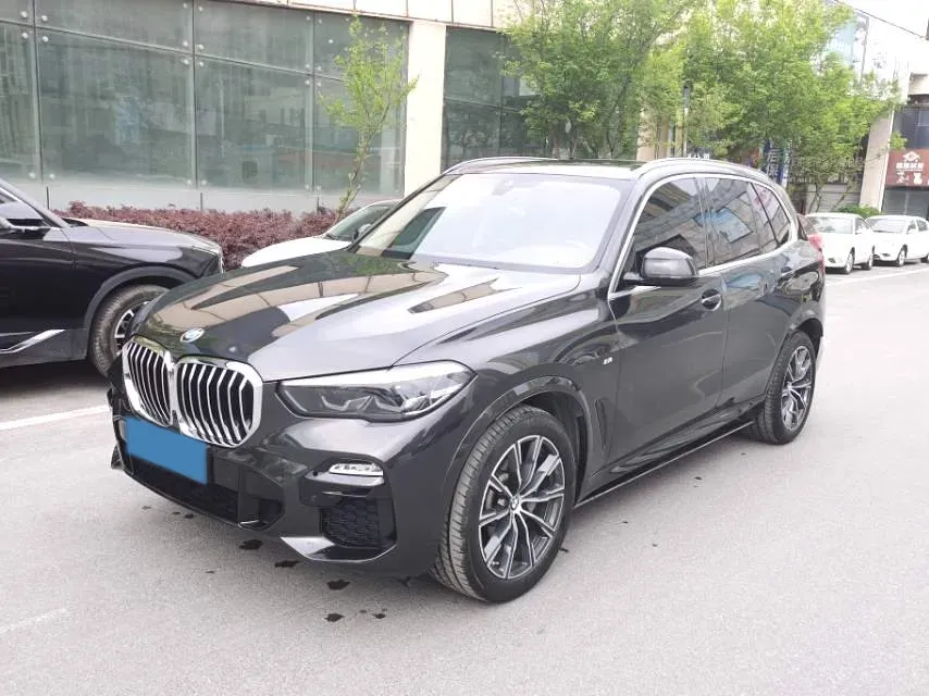 2020 BMW X5 2.0T 265HP L4 8AT,autocango,china used car exporter,china ev exporter,chinese used car exporter,chinese used ev exporter