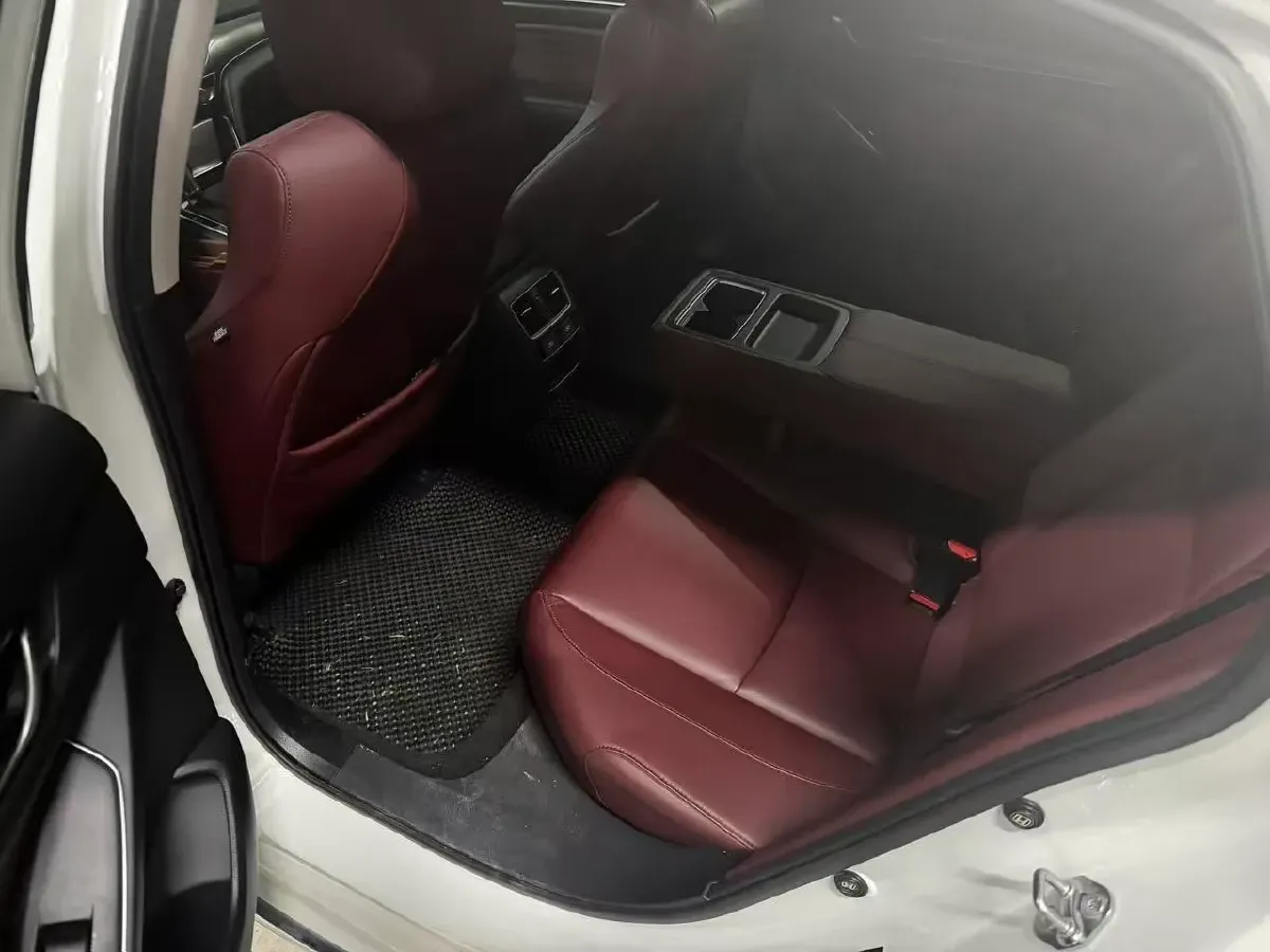 2022 Honda Accord 1.5T 194HP L4 CVT,autocango,china used car exporter,china ev exporter,chinese used car exporter,chinese used ev exporter