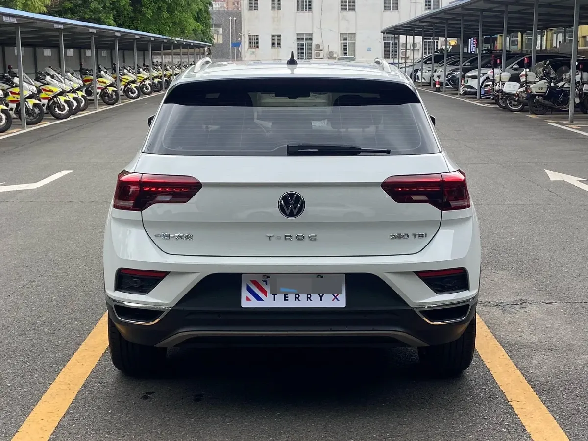 2022 Volkswagen T-Roc 1.4T 150HP L4 7DCT,autocango,china used car exporter,china ev exporter,chinese used car exporter,chinese used ev exporter