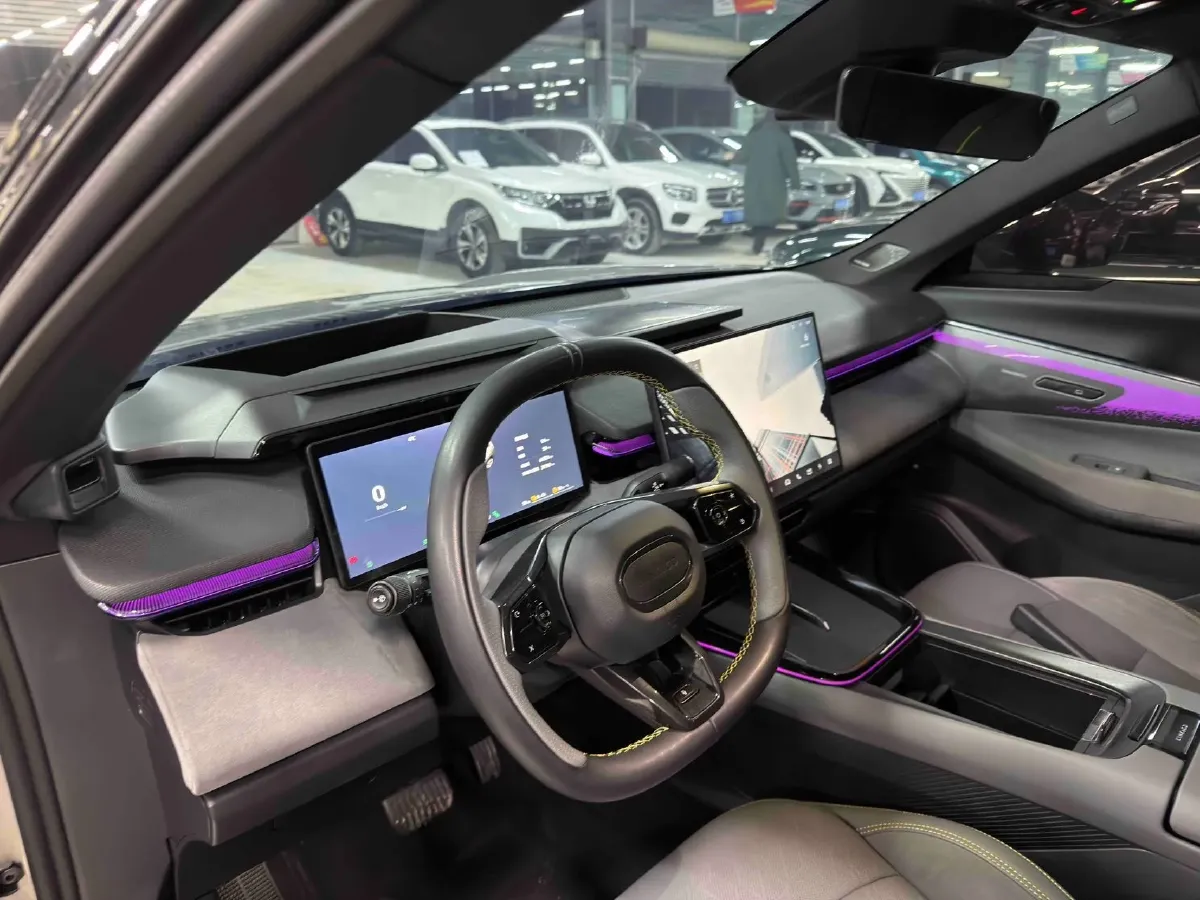 2023 LYNK&CO 08 EM-P 1.5T 163HP L4 3DHT PHEV 39.6KWH,autocango,china used car exporter,china ev exporter,chinese used car exporter,chinese used ev exporter