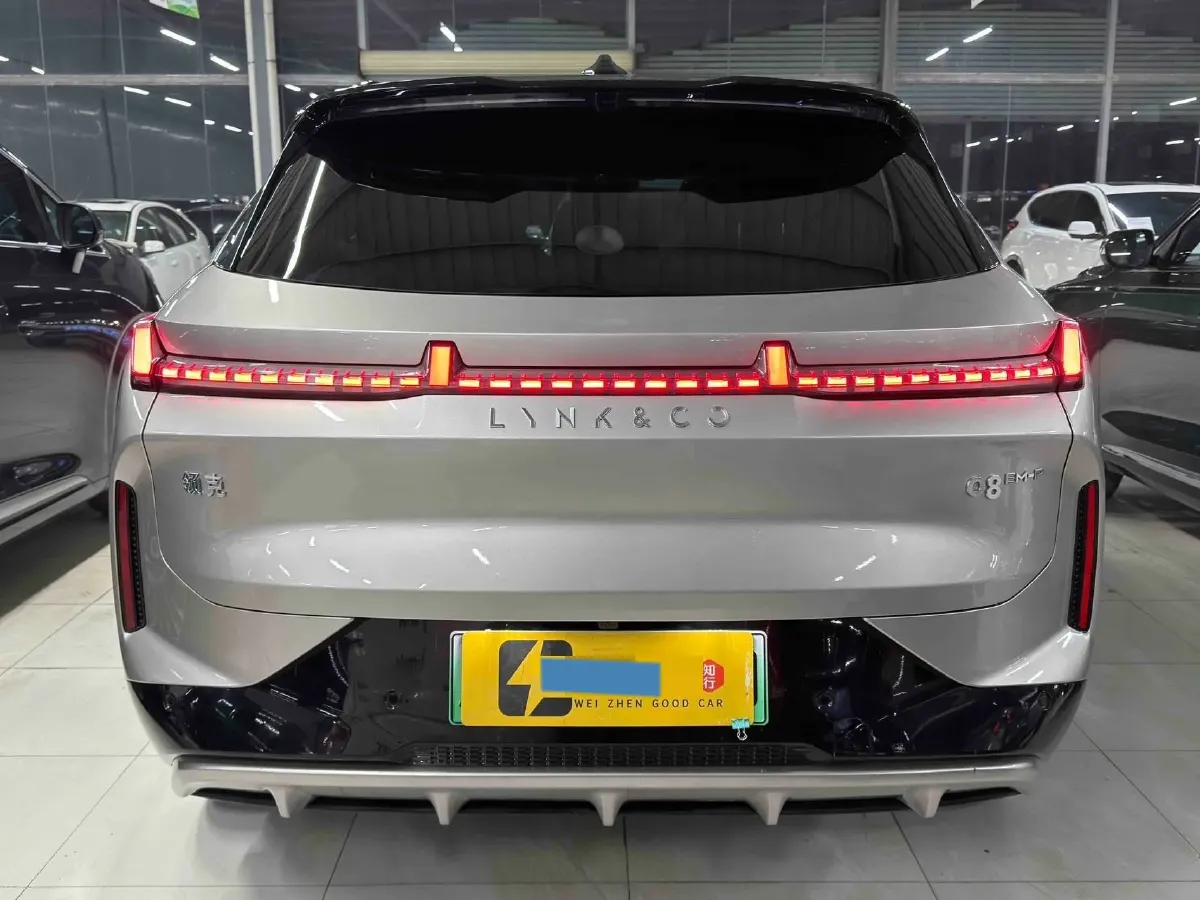 2023 LYNK&CO 08 EM-P 1.5T 163HP L4 3DHT PHEV 39.6KWH,autocango,china used car exporter,china ev exporter,chinese used car exporter,chinese used ev exporter