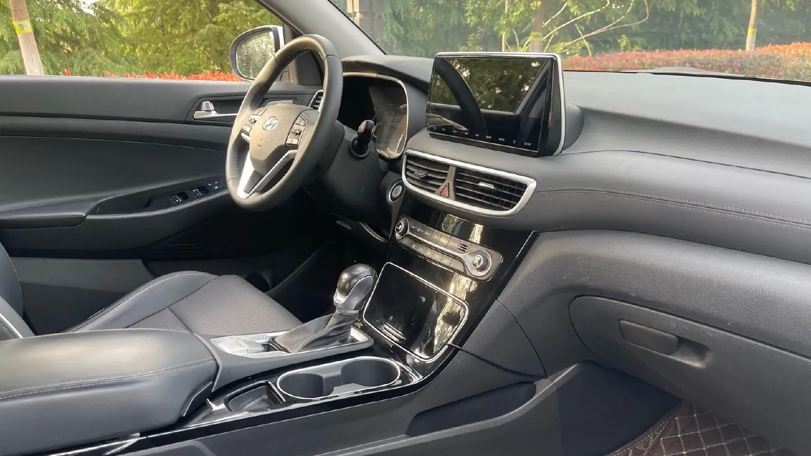 2019 Hyundai Tucson 1.6T 177HP L4 7DCT,autocango,china used car exporter,china ev exporter,chinese used car exporter,chinese used ev exporter