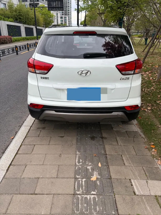 2017 Hyundai ix25 1.6L 125HP L4 6AT,autocango,china used car exporter,china ev exporter,chinese used car exporter,chinese used ev exporter