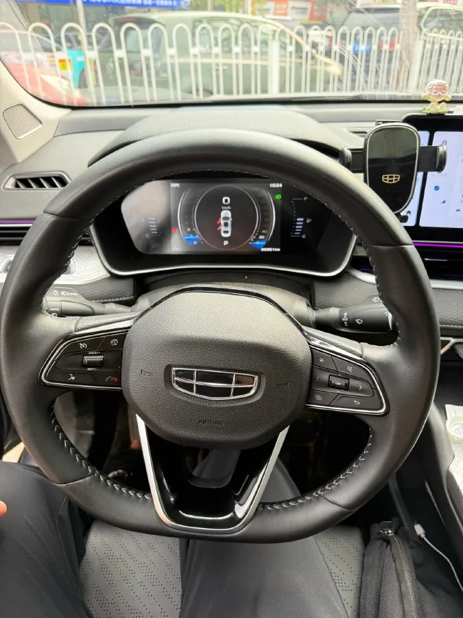 2021 Geely Preface 2.0T 190HP L4 7DCT,autocango,china used car exporter,china ev exporter,chinese used car exporter,chinese used ev exporter