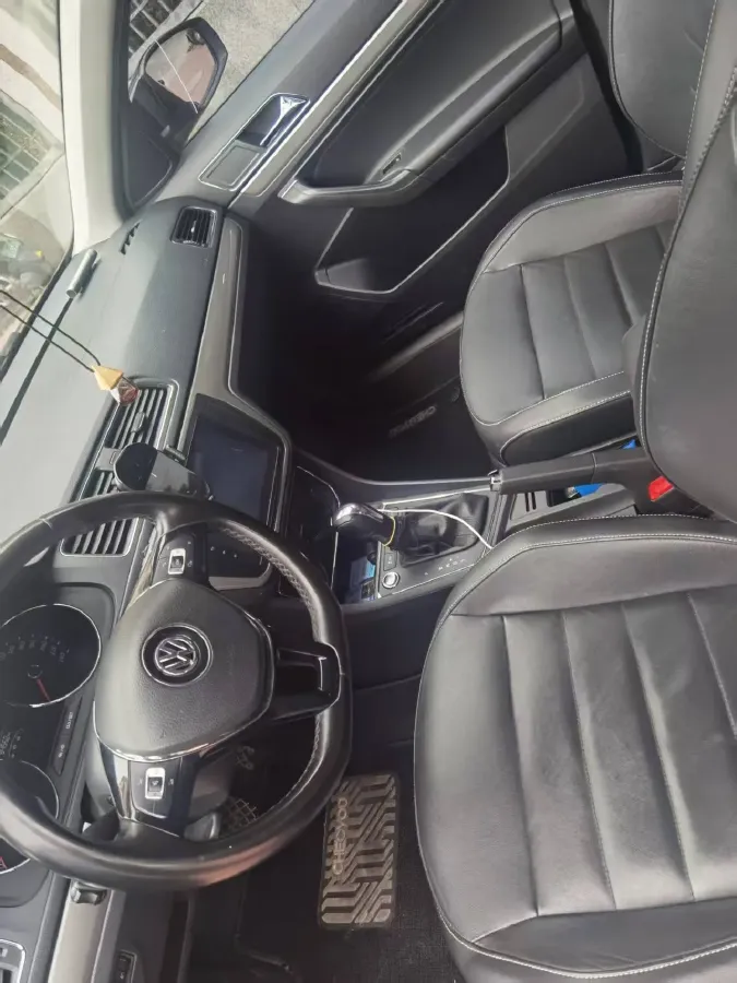 2018 Volkswagen Lavida 1.2T 116HP L4 7DCT,autocango,china used car exporter,china ev exporter,chinese used car exporter,chinese used ev exporter