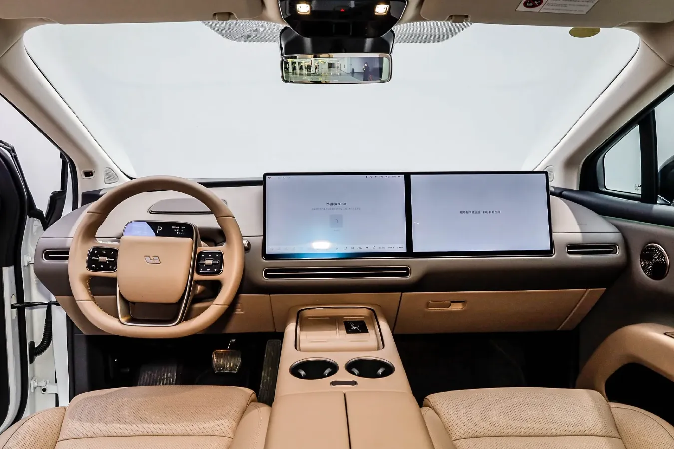 2025 Li i8 BEV,autocango,china used car exporter,china ev exporter,chinese used car exporter,chinese used ev exporter