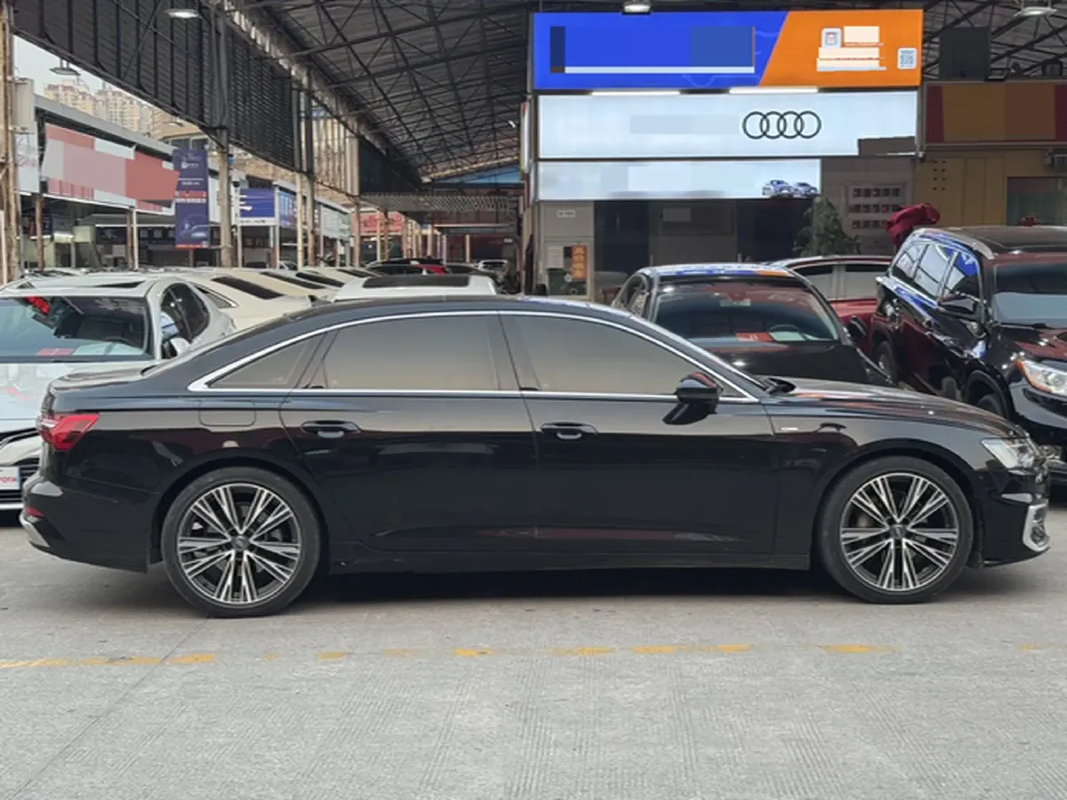 2020 Audi A6L 2.0T 224HP L4 7DCT,autocango,china used car exporter,china ev exporter,chinese used car exporter,chinese used ev exporter