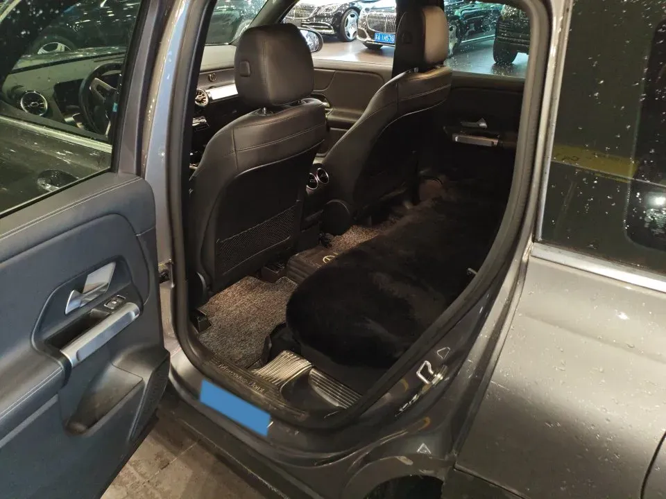 2021 Mercedes-Benz GLB Class 1.3T 163HP L4 7DCT,autocango,china used car exporter,china ev exporter,chinese used car exporter,chinese used ev exporter