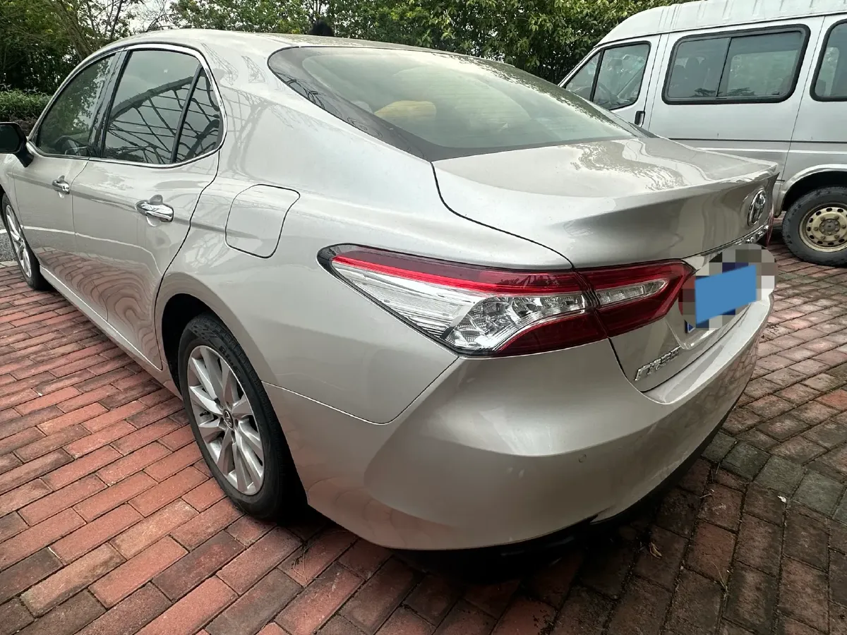 2019 Toyota Camry 2.0L 178HP L4 CVT,autocango,china used car exporter,china ev exporter,chinese used car exporter,chinese used ev exporter