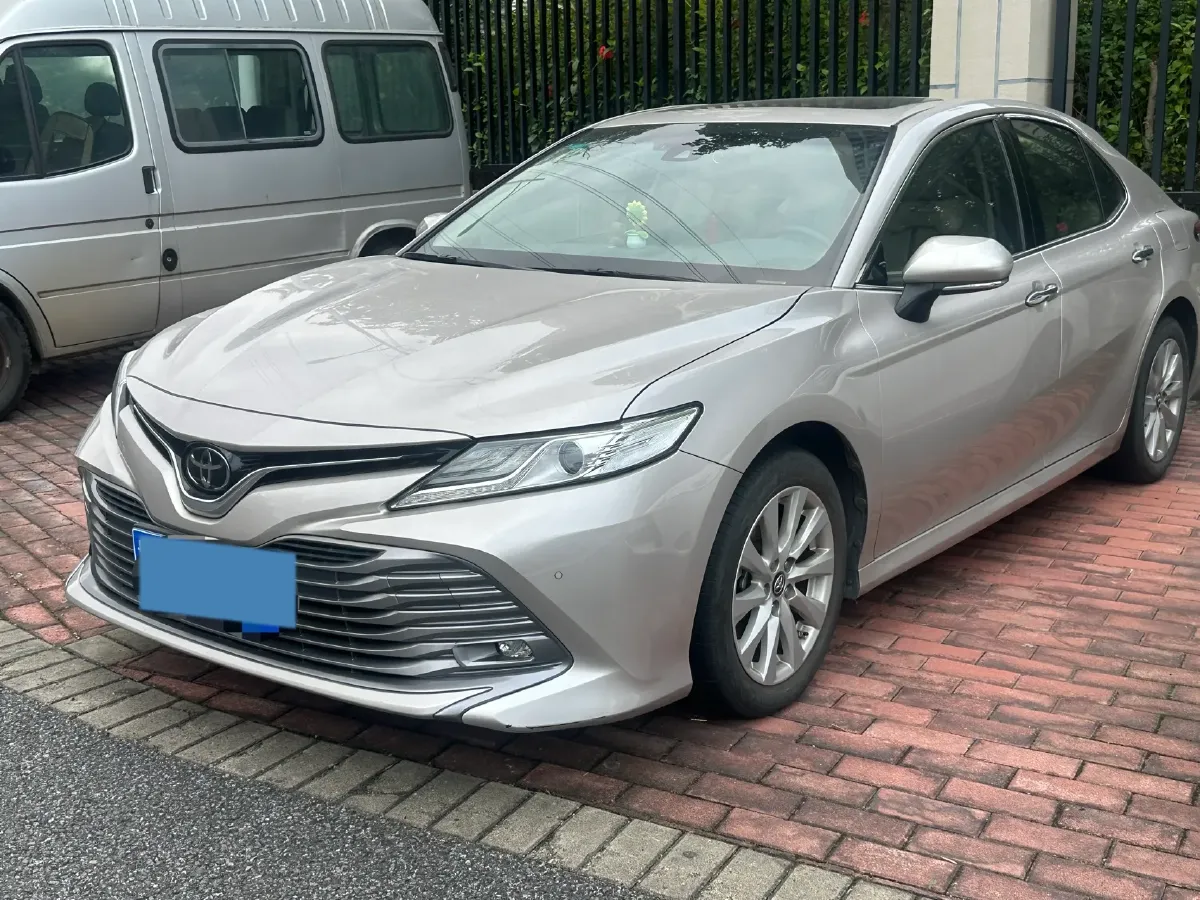 2019 Toyota Camry 2.0L 178HP L4 CVT,autocango,china used car exporter,china ev exporter,chinese used car exporter,chinese used ev exporter