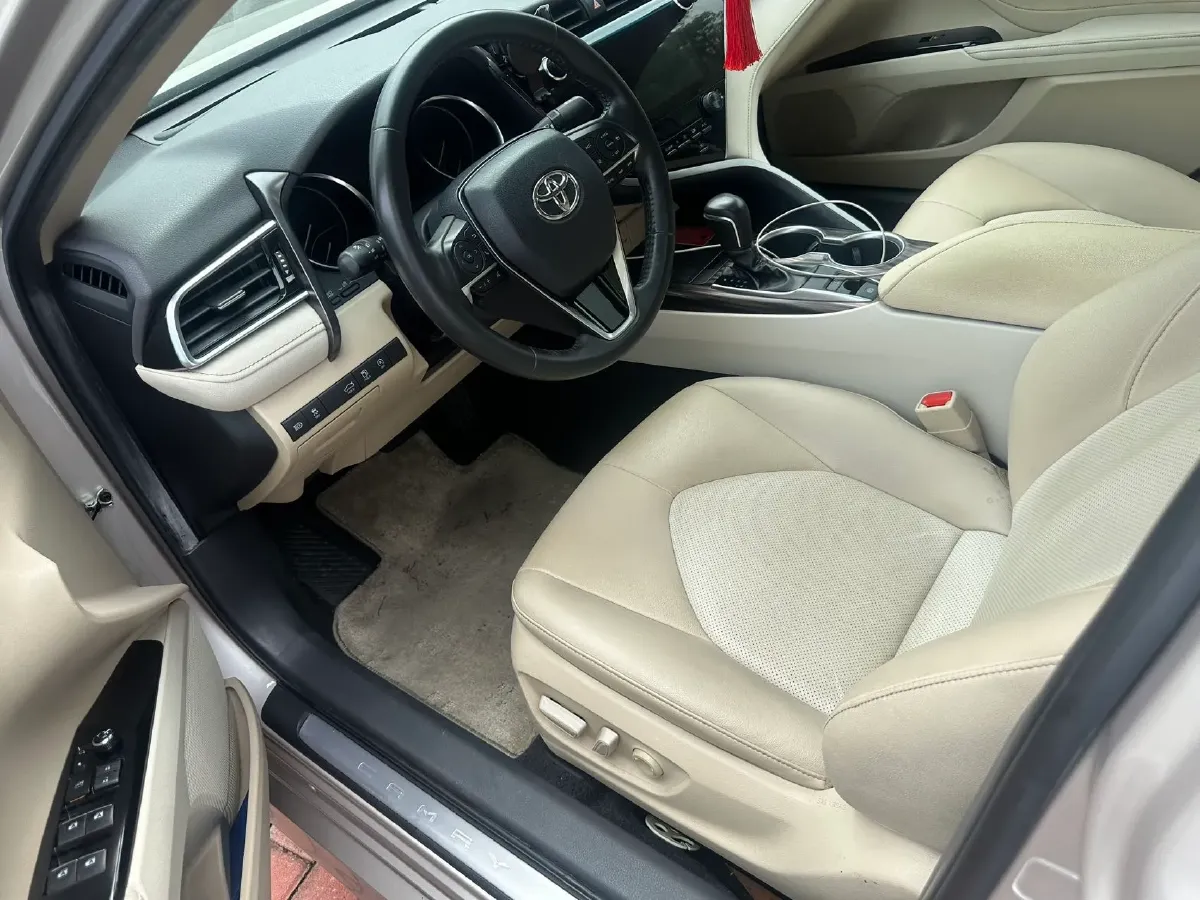 2019 Toyota Camry 2.0L 178HP L4 CVT,autocango,china used car exporter,china ev exporter,chinese used car exporter,chinese used ev exporter