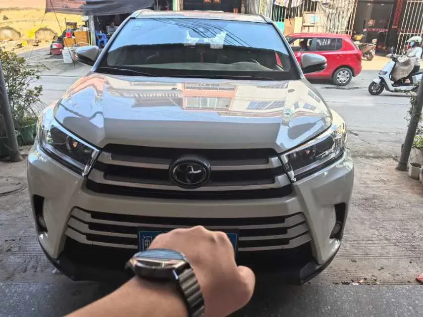 2018 Toyota Highlander 2.0T 220HP L4 6AT,autocango,china used car exporter,china ev exporter,chinese used car exporter,chinese used ev exporter