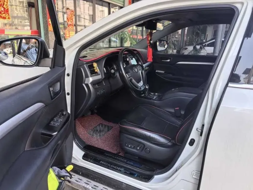 2018 Toyota Highlander 2.0T 220HP L4 6AT,autocango,china used car exporter,china ev exporter,chinese used car exporter,chinese used ev exporter
