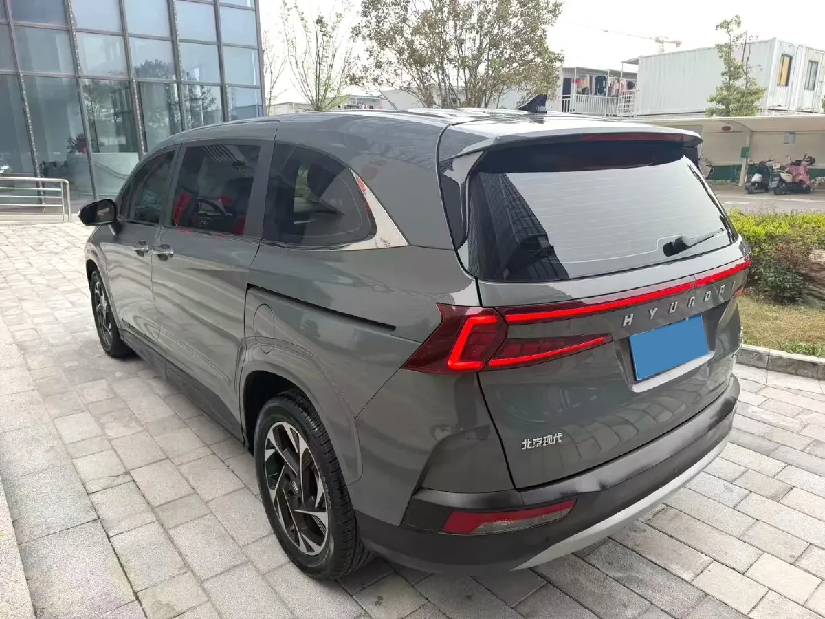 2021 Hyundai Custo 2.0T 236HP L4 8AT,autocango,china used car exporter,china ev exporter,chinese used car exporter,chinese used ev exporter