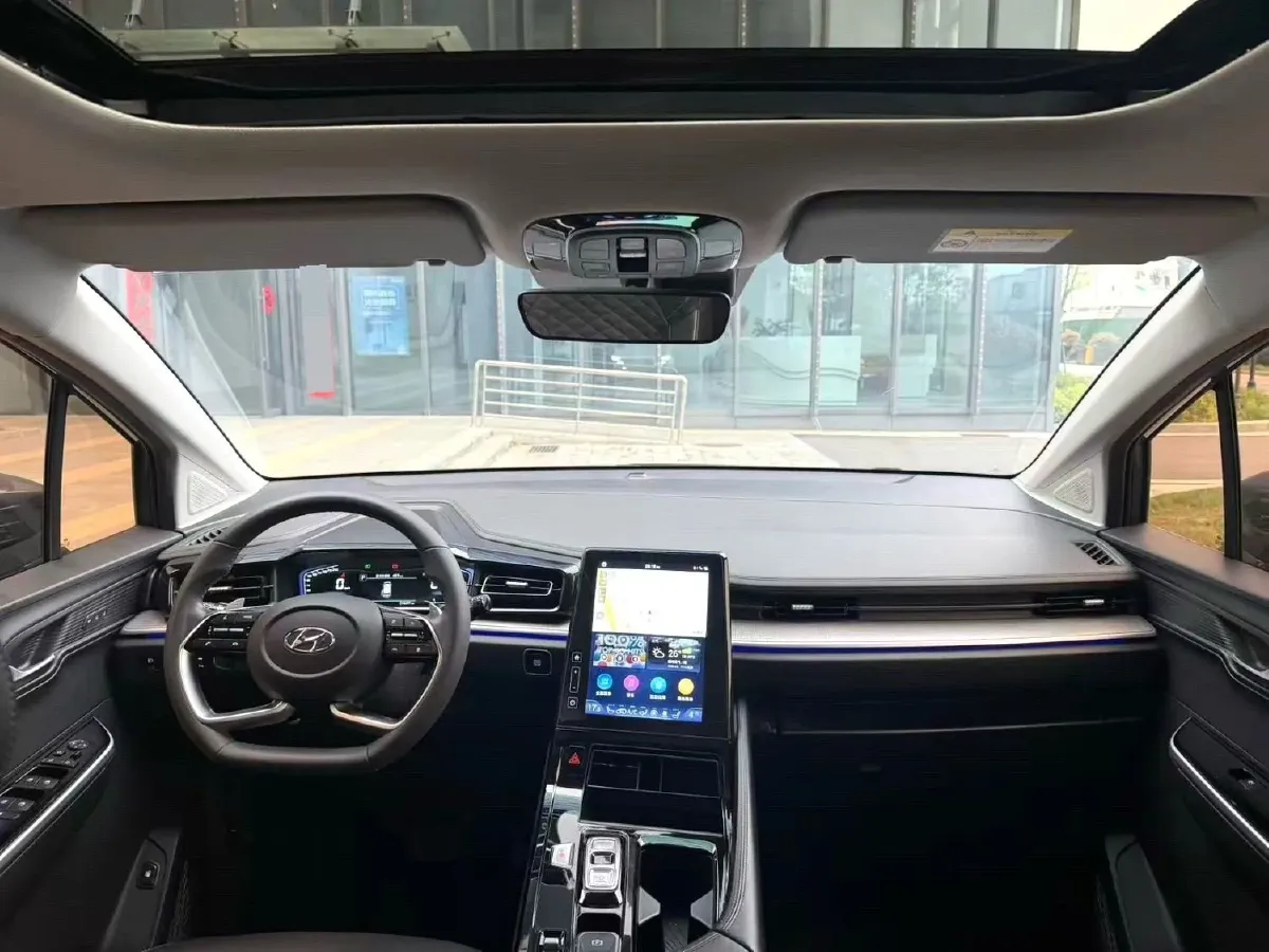 2021 Hyundai Custo 2.0T 236HP L4 8AT,autocango,china used car exporter,china ev exporter,chinese used car exporter,chinese used ev exporter