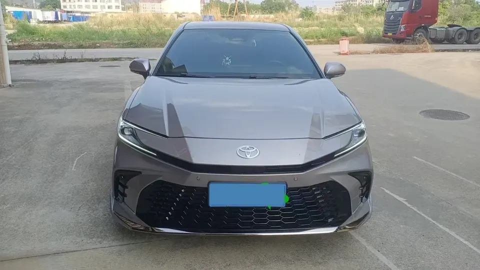 2025 Toyota Camry 2.0L 152HP L4 E-CVT Hybrid,autocango,china used car exporter,china ev exporter,chinese used car exporter,chinese used ev exporter