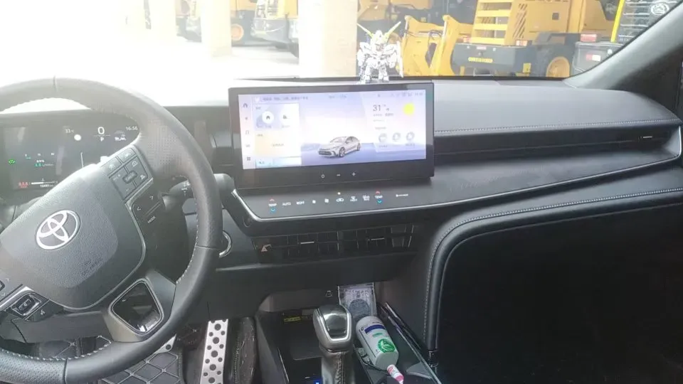 2025 Toyota Camry 2.0L 152HP L4 E-CVT Hybrid,autocango,china used car exporter,china ev exporter,chinese used car exporter,chinese used ev exporter