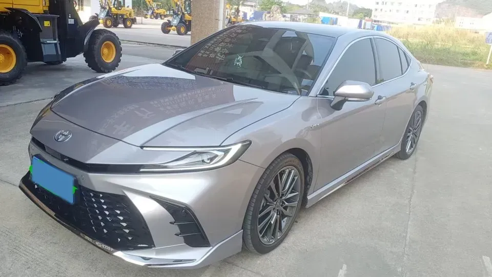 2025 Toyota Camry 2.0L 152HP L4 E-CVT Hybrid,autocango,china used car exporter,china ev exporter,chinese used car exporter,chinese used ev exporter