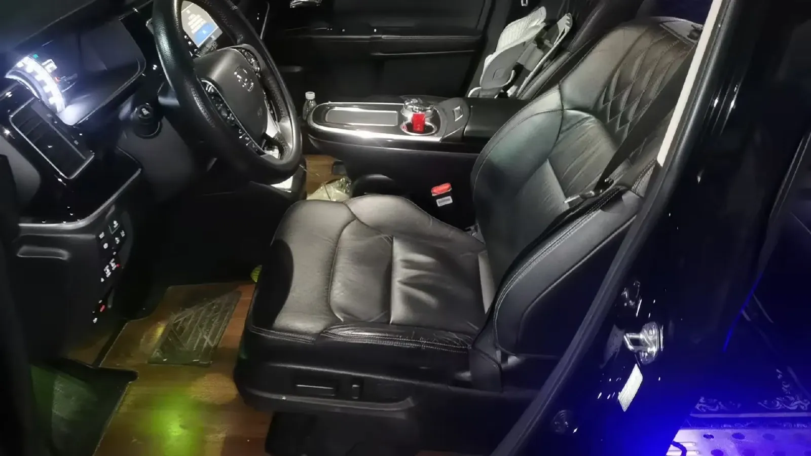 2019 Honda Elysioin 2.0L 146HP L4 E-CVT Hybrid,autocango,china used car exporter,china ev exporter,chinese used car exporter,chinese used ev exporter