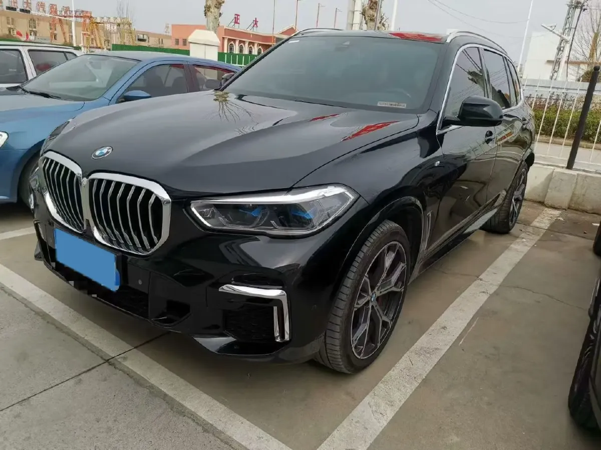 2022 BMW X5 3.0T 333HP L6 8AT,autocango,china used car exporter,china ev exporter,chinese used car exporter,chinese used ev exporter