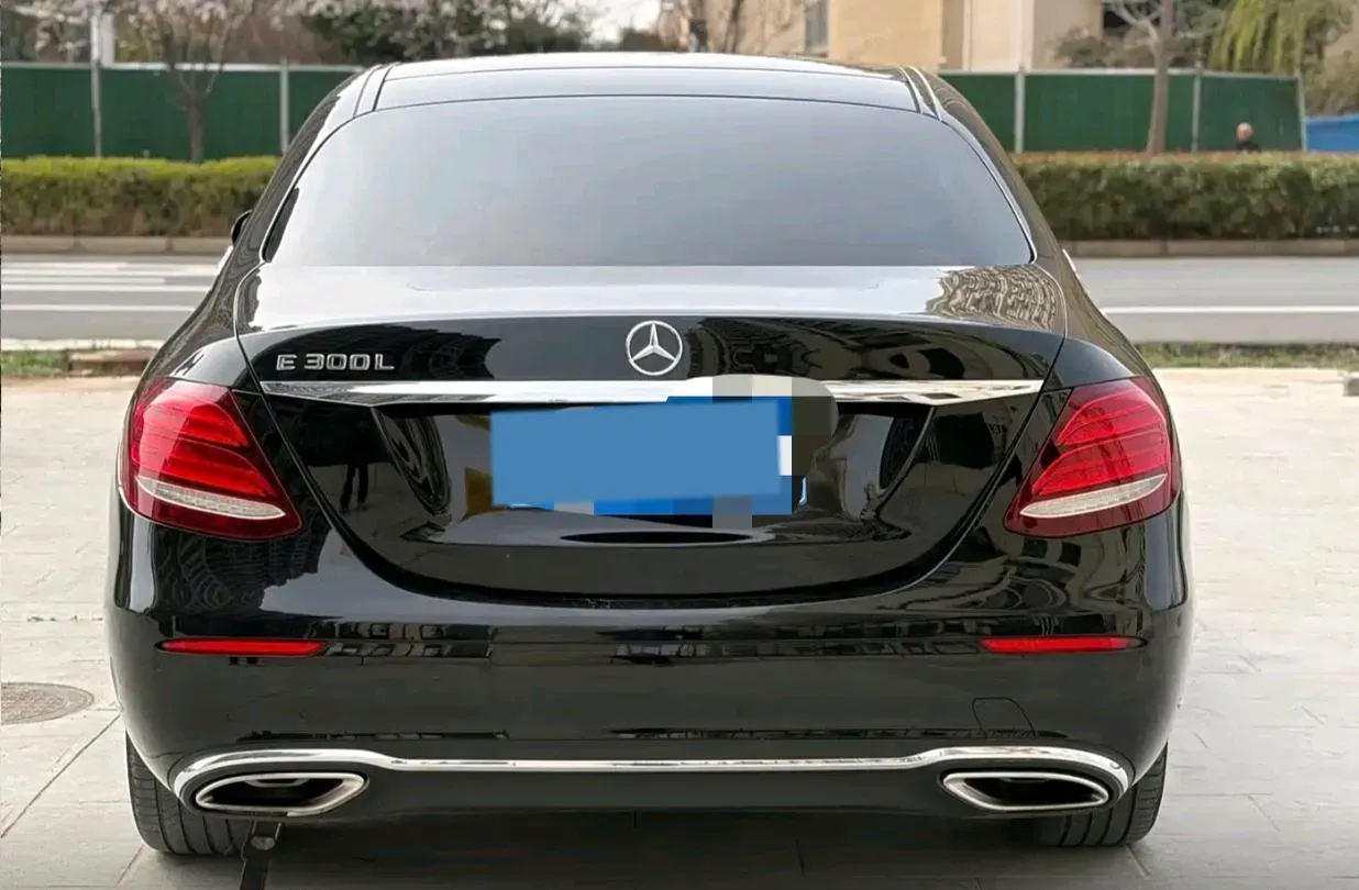 2020 Mercedes-Benz E Class 2.0T 258HP L4 9AT,autocango,china used car exporter,china ev exporter,chinese used car exporter,chinese used ev exporter