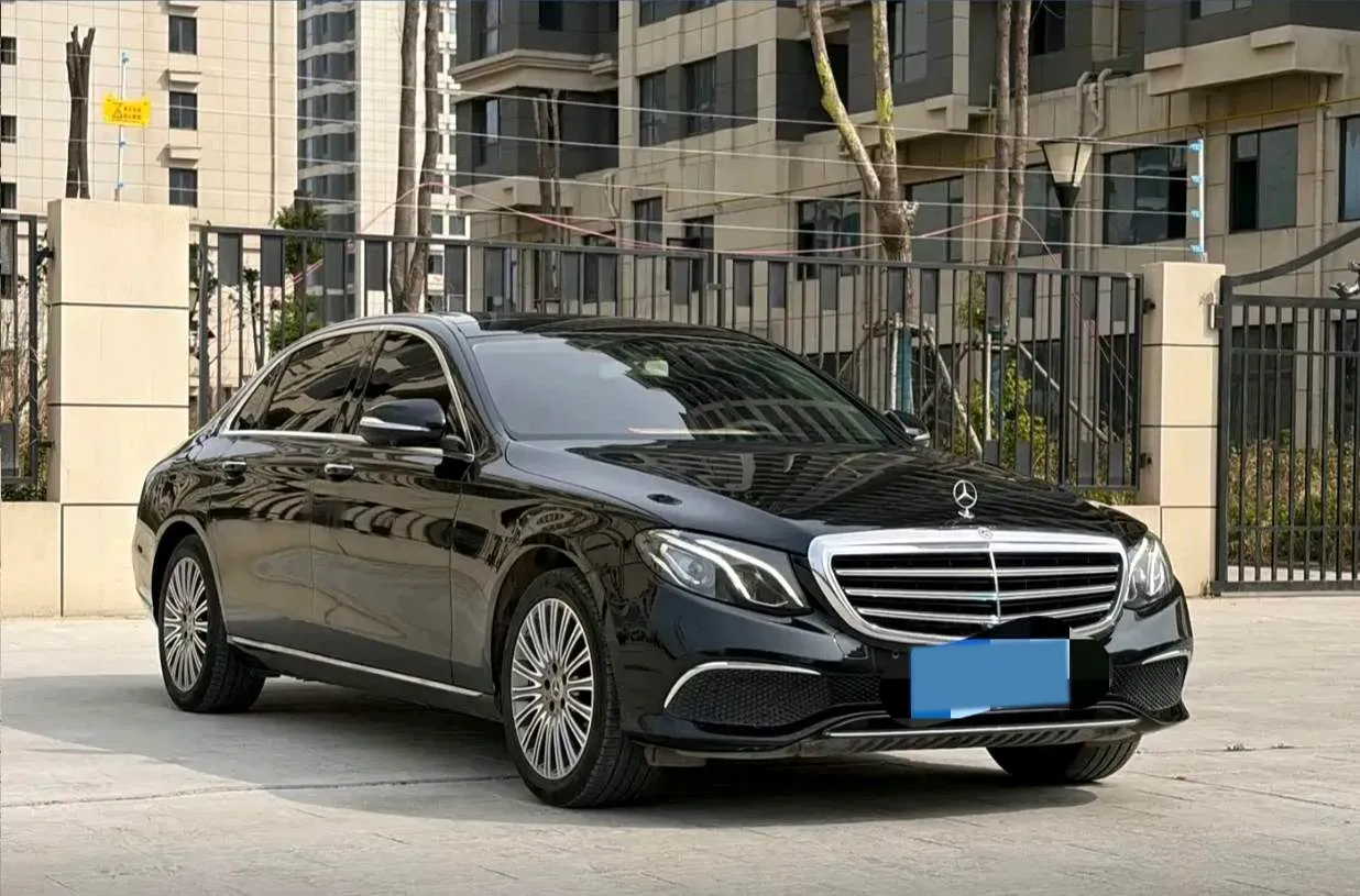 2020 Mercedes-Benz E Class 2.0T 258HP L4 9AT,autocango,china used car exporter,china ev exporter,chinese used car exporter,chinese used ev exporter