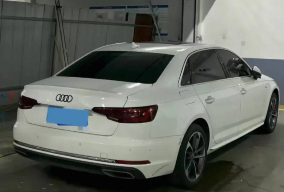 2019 Audi A4L 2.0T 190HP L4 7DCT,autocango,china used car exporter,china ev exporter,chinese used car exporter,chinese used ev exporter