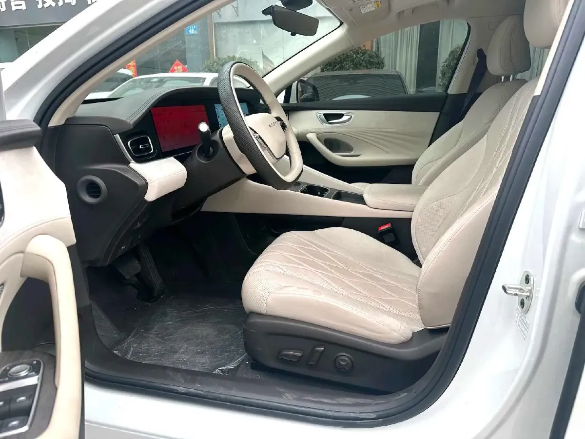 2023 Roewe D7 1.5L 112HP L4 1DHT PHEV 21.4KWH,autocango,china used car exporter,china ev exporter,chinese used car exporter,chinese used ev exporter