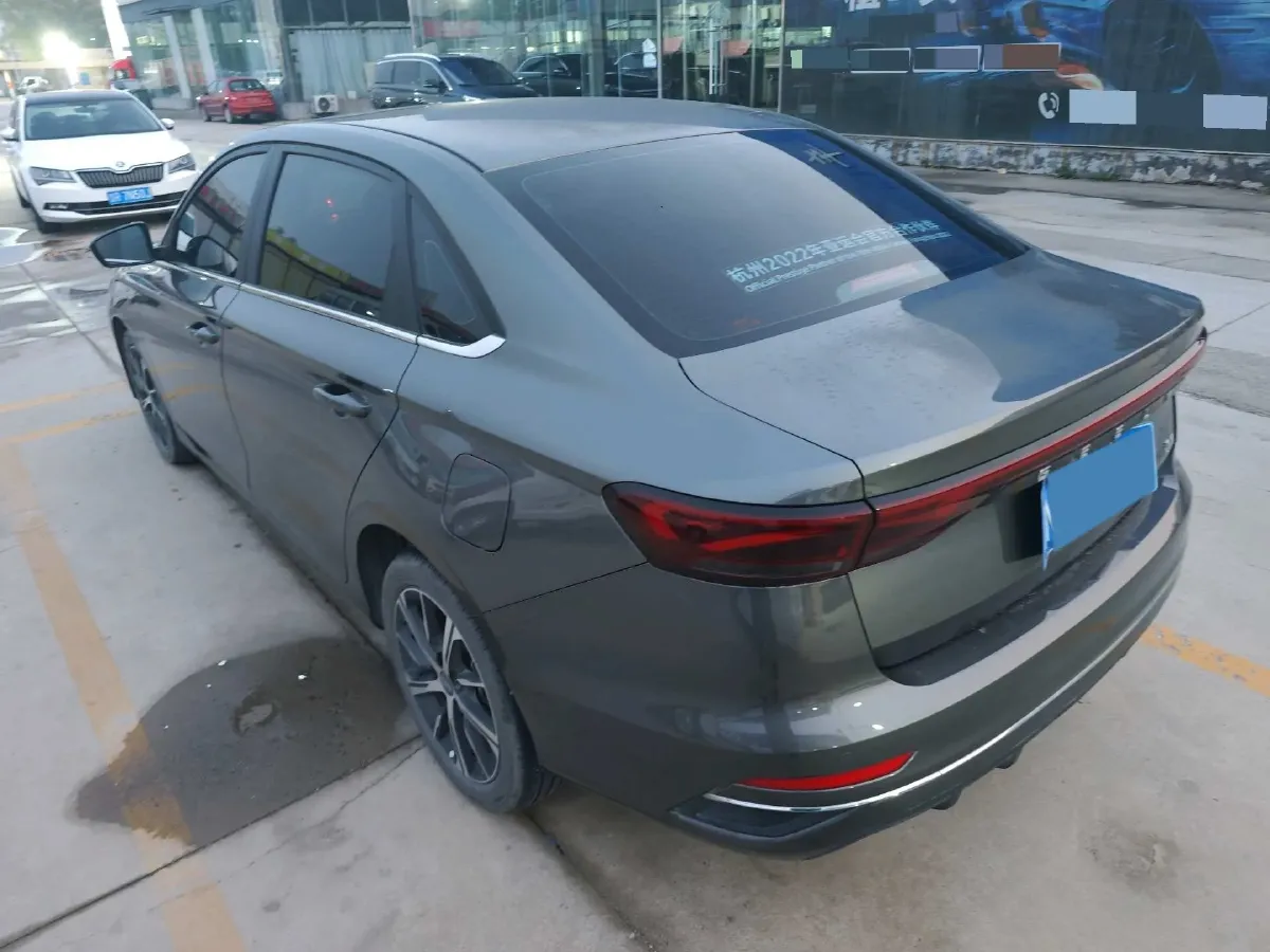 2022 Geely Emgrand 1.5L 114HP L4 CVT,autocango,china used car exporter,china ev exporter,chinese used car exporter,chinese used ev exporter