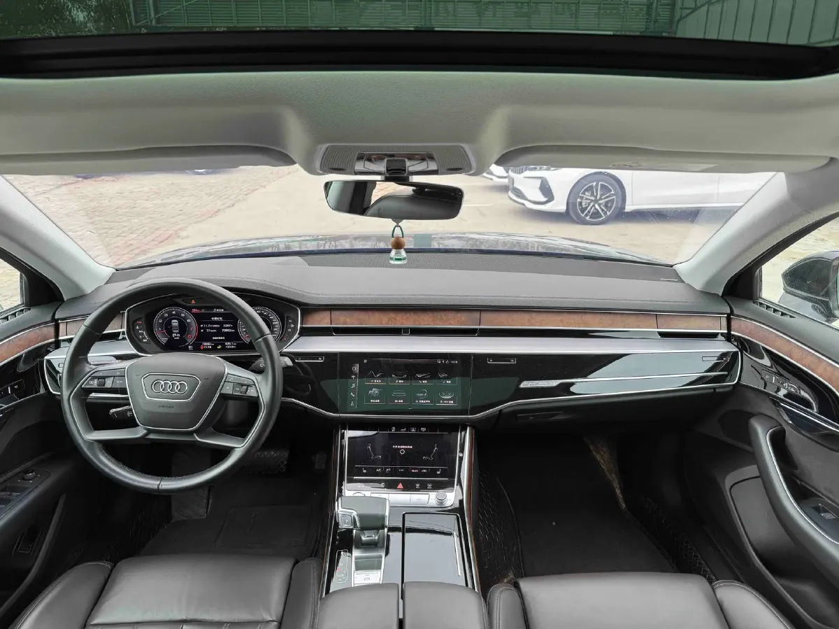 2019 Audi A8 3.0T 286HP V6 8AT,autocango,china used car exporter,china ev exporter,chinese used car exporter,chinese used ev exporter