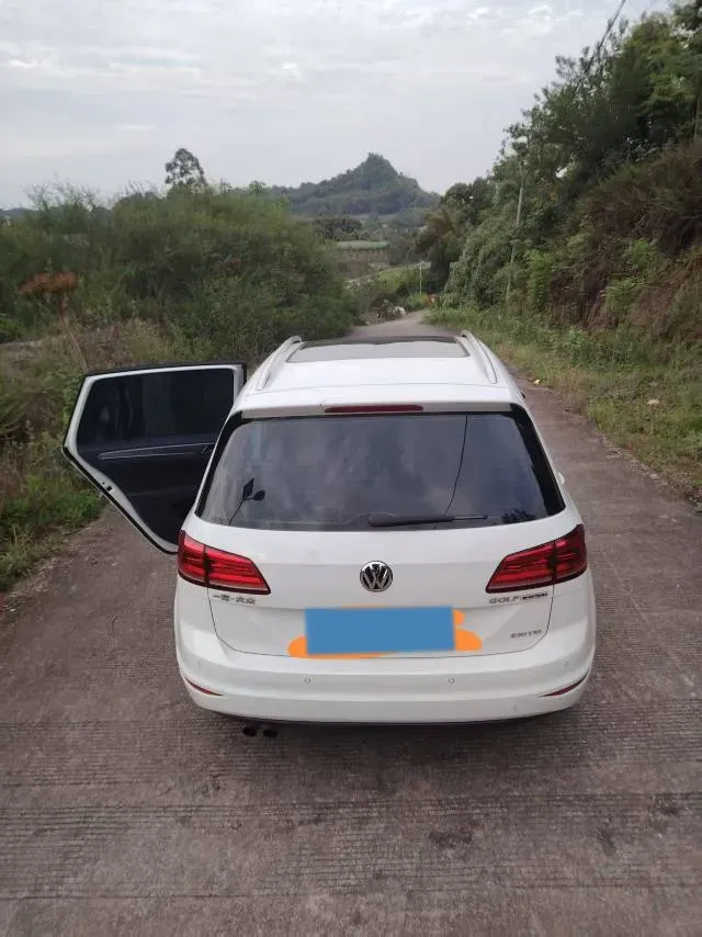 2018 Volkswagen Golf Sportsvan 1.4T 131HP L4 7DCT,autocango,china used car exporter,china ev exporter,chinese used car exporter,chinese used ev exporter