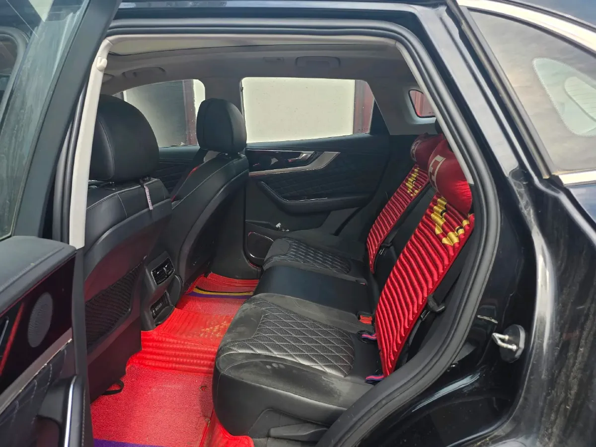 2019 HongQi HS5 2.0T 224HP L4 6AT,autocango,china used car exporter,china ev exporter,chinese used car exporter,chinese used ev exporter