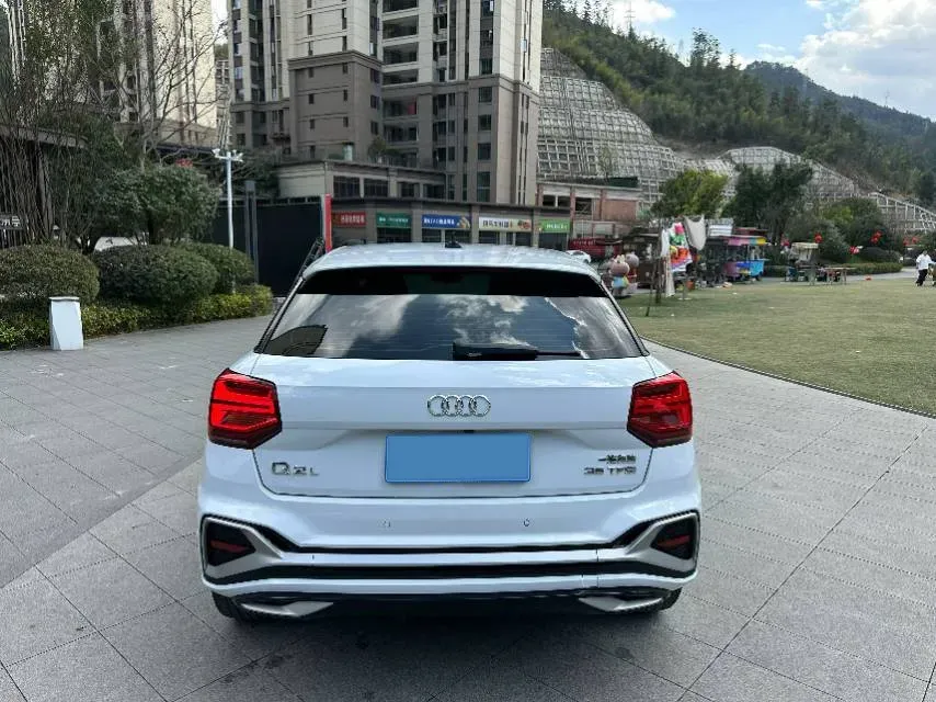 2022 Audi Q2L 1.4T 150HP L4 7DCT,autocango,china used car exporter,china ev exporter,chinese used car exporter,chinese used ev exporter