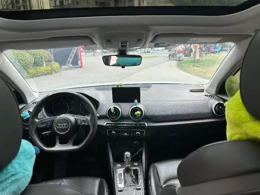 2022 Audi Q2L 1.4T 150HP L4 7DCT,autocango,china used car exporter,china ev exporter,chinese used car exporter,chinese used ev exporter