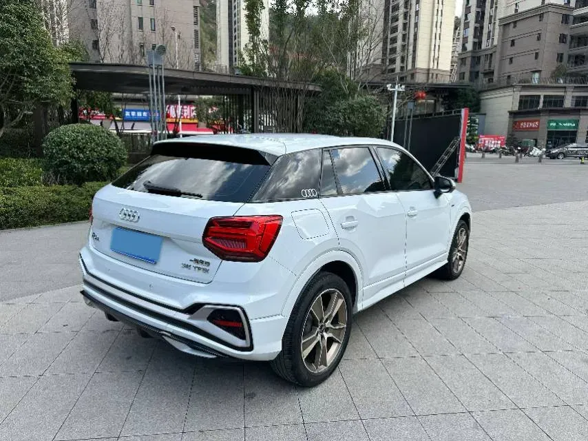 2022 Audi Q2L 1.4T 150HP L4 7DCT,autocango,china used car exporter,china ev exporter,chinese used car exporter,chinese used ev exporter