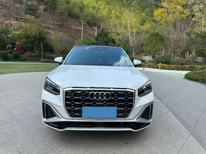 2022 Audi Q2L 1.4T 150HP L4 7DCT,autocango,china used car exporter,china ev exporter,chinese used car exporter,chinese used ev exporter