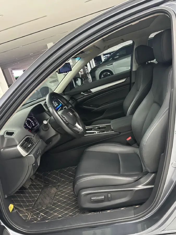 2022 Honda Accord 1.5T 194HP L4 CVT,autocango,china used car exporter,china ev exporter,chinese used car exporter,chinese used ev exporter