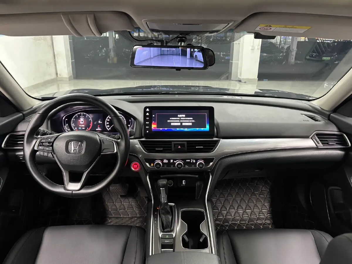 2022 Honda Accord 1.5T 194HP L4 CVT,autocango,china used car exporter,china ev exporter,chinese used car exporter,chinese used ev exporter