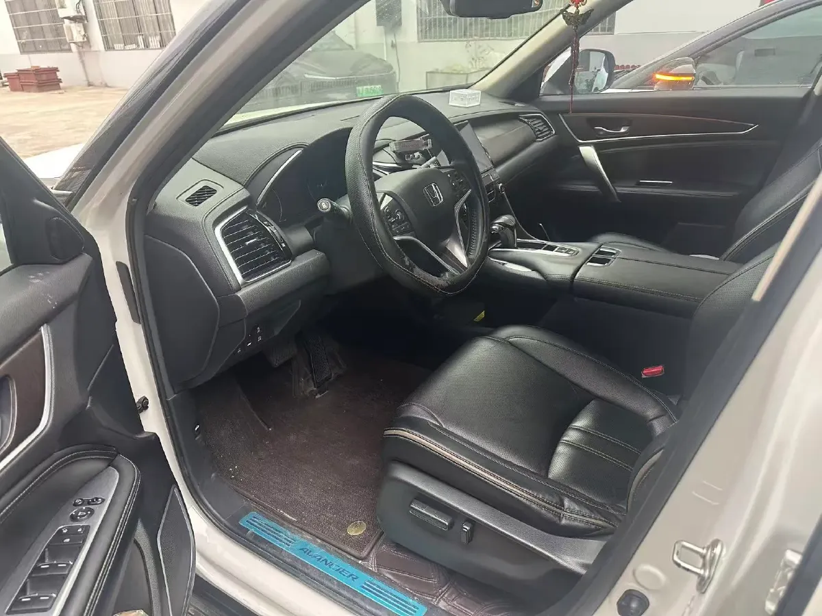 2020 Honda Avancier 1.5T 193HP L4 CVT,autocango,china used car exporter,china ev exporter,chinese used car exporter,chinese used ev exporter