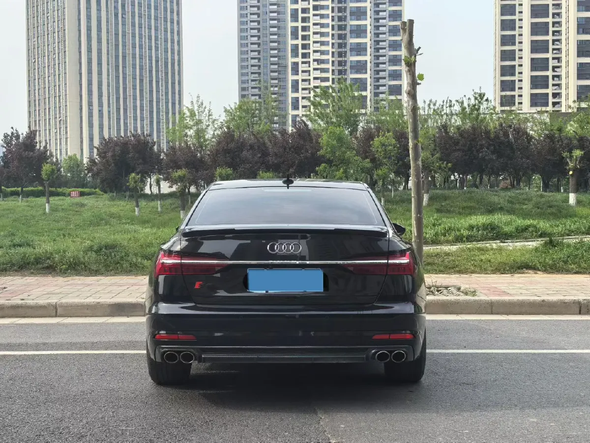 2019 Mercedes-Benz E Class 1.5T 184HP L4 9AT,autocango,china used car exporter,china ev exporter,chinese used car exporter,chinese used ev exporter