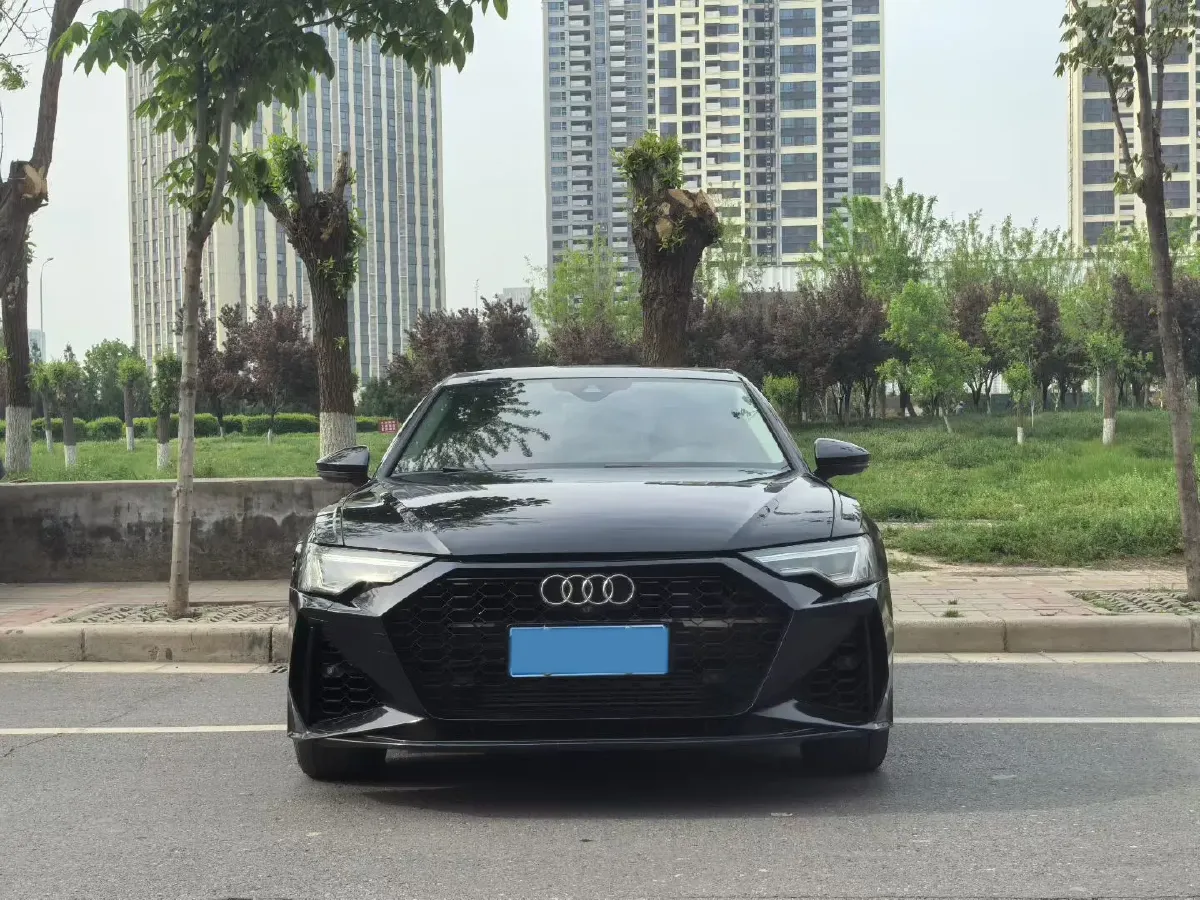 2019 Mercedes-Benz E Class 1.5T 184HP L4 9AT,autocango,china used car exporter,china ev exporter,chinese used car exporter,chinese used ev exporter