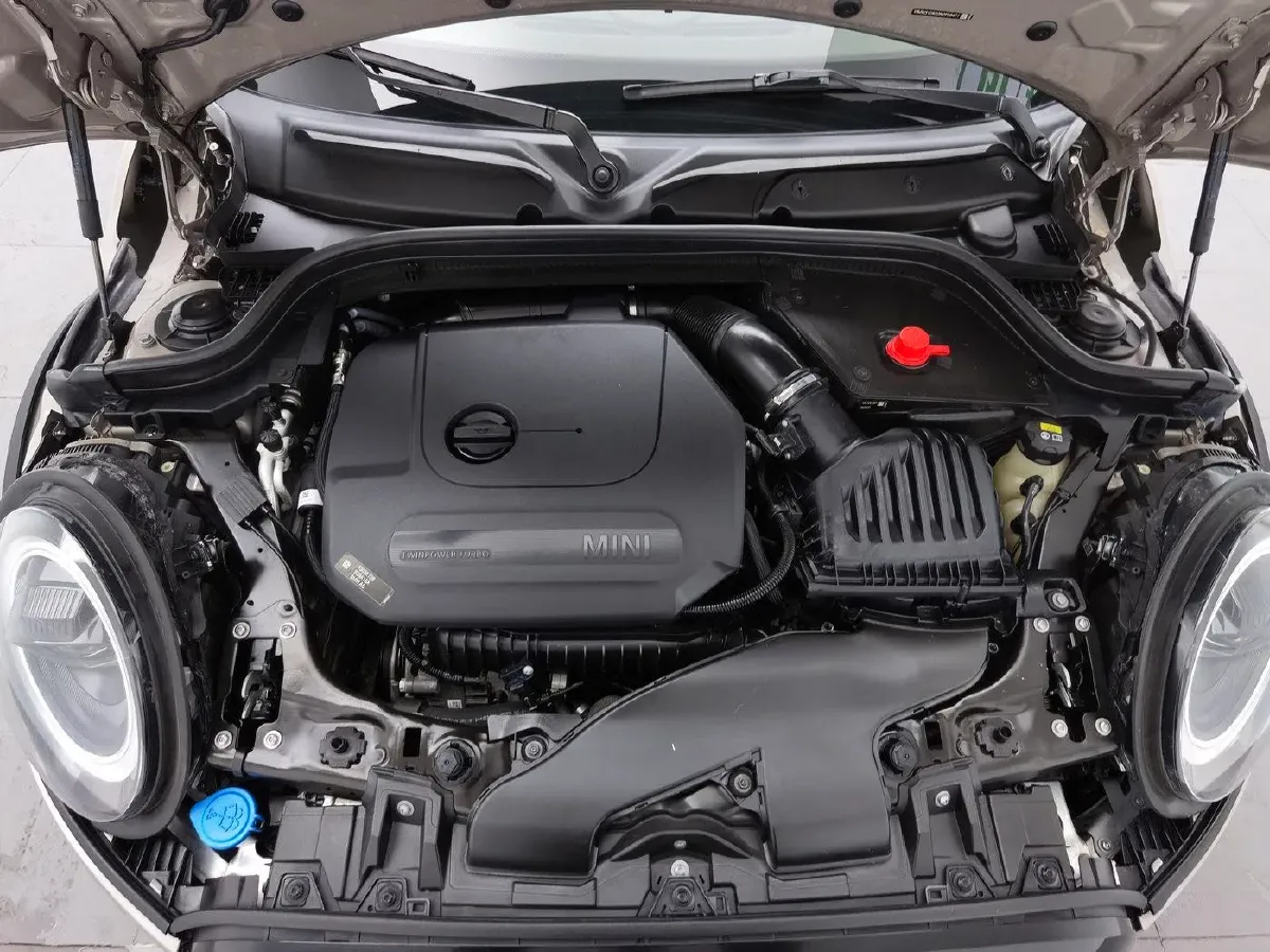 2022 MINI MINI 1.5T 136HP L3 7DCT,autocango,china used car exporter,china ev exporter,chinese used car exporter,chinese used ev exporter