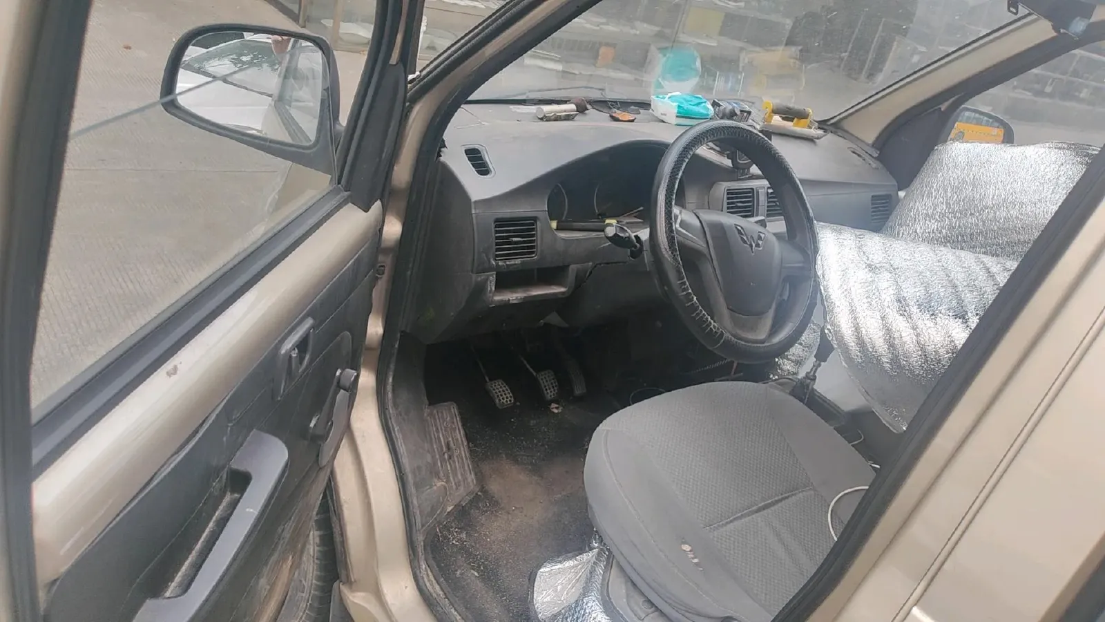 2021 ChangAn Kaicene XingKa 1.5L 107HP L4 5MT,autocango,china used car exporter,china ev exporter,chinese used car exporter,chinese used ev exporter