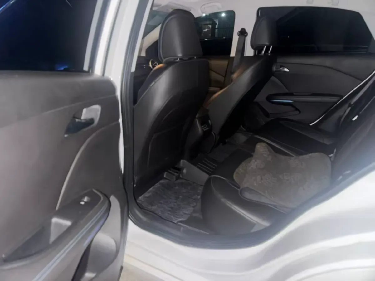 2023 Chevrolet Monza 1.3T 163HP L3 6AT,autocango,china used car exporter,china ev exporter,chinese used car exporter,chinese used ev exporter