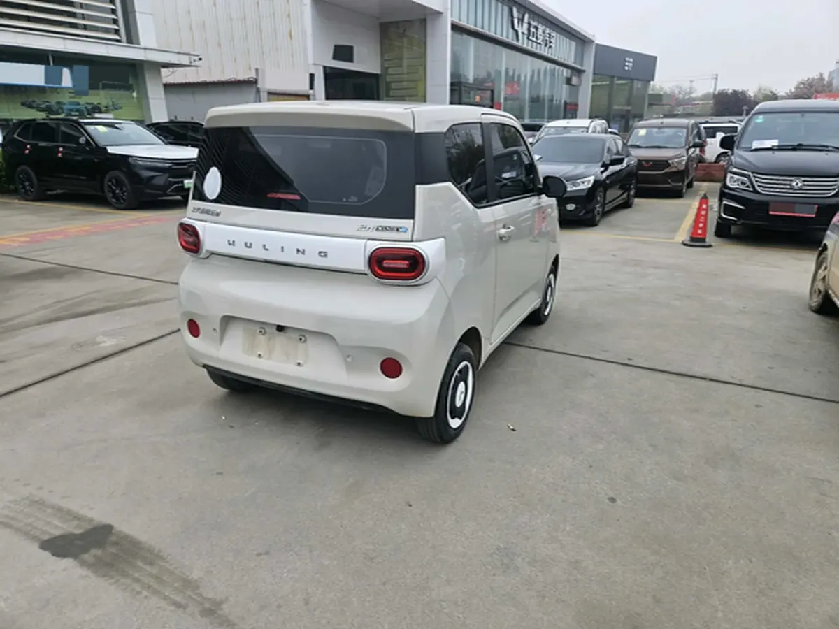 2024 WuLing HongGuang MINI EV BEV 17.3KWH,autocango,china used car exporter,china ev exporter,chinese used car exporter,chinese used ev exporter